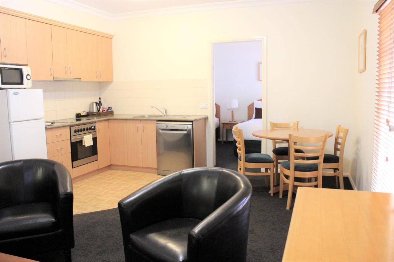Carlyle Suites & Apartments Wagga Wagga Zewnętrze zdjęcie