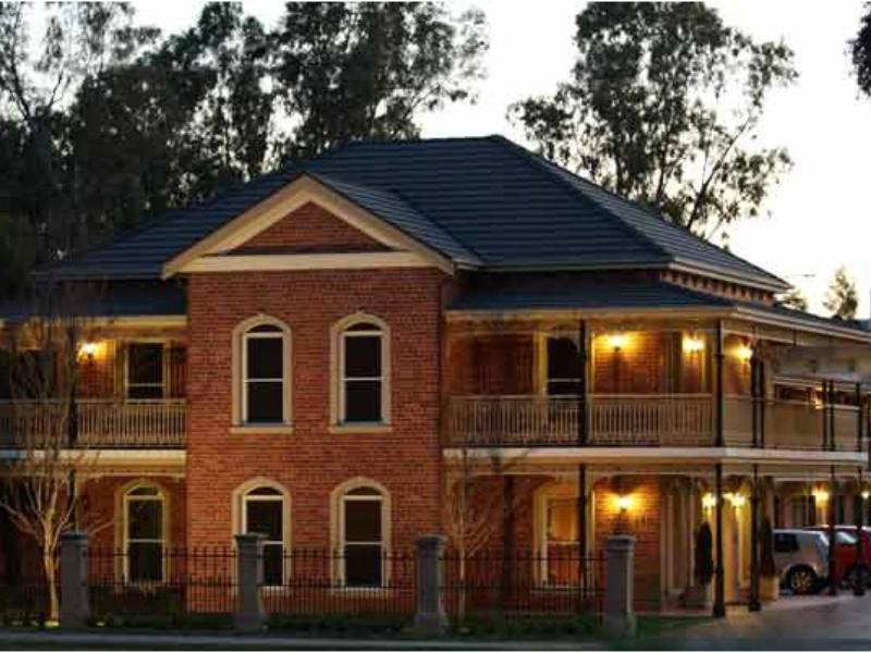 Carlyle Suites & Apartments Wagga Wagga Zewnętrze zdjęcie