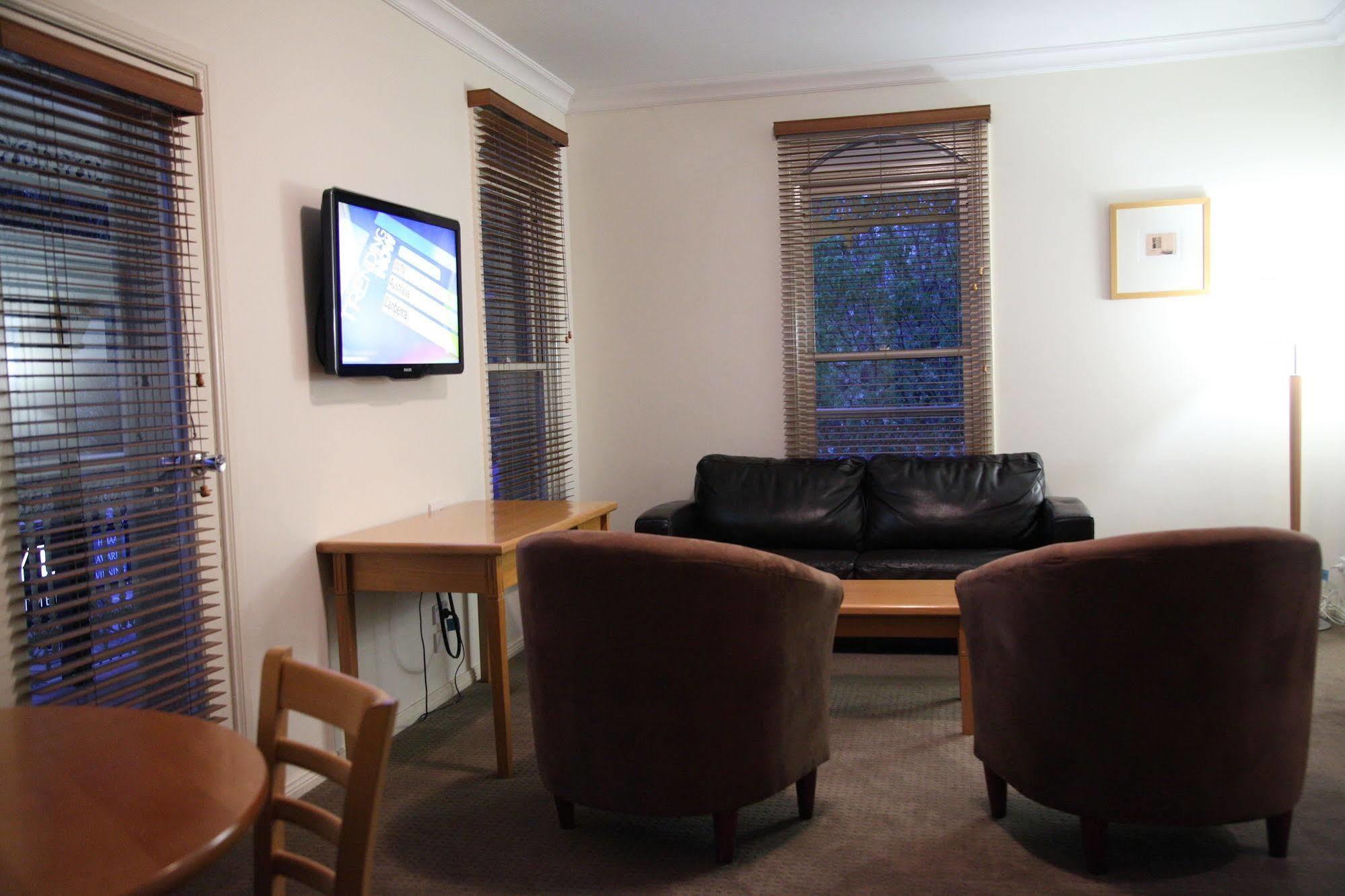 Carlyle Suites & Apartments Wagga Wagga Zewnętrze zdjęcie